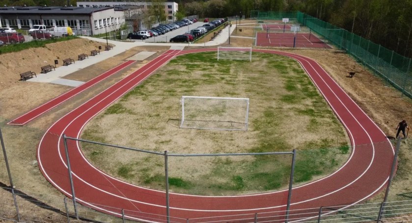 Odebrano nowy kompleks sportowy przy suskim „Goetlu”