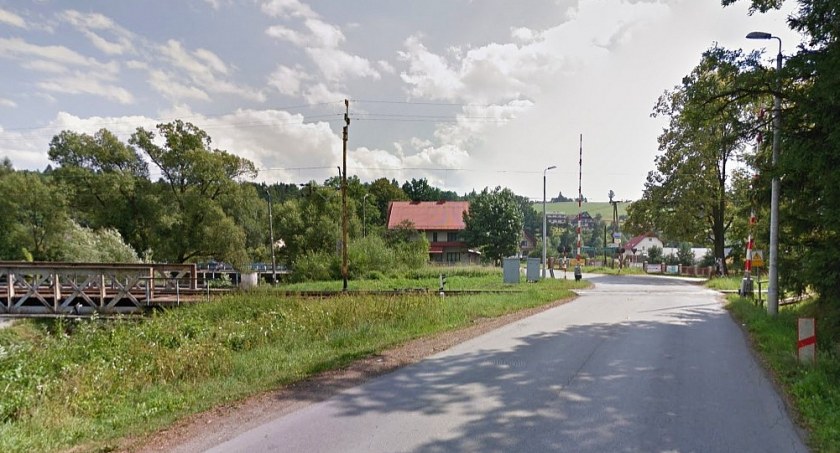 Jordanów: Na ponad tydzień zamkną przejazd kolejowy 