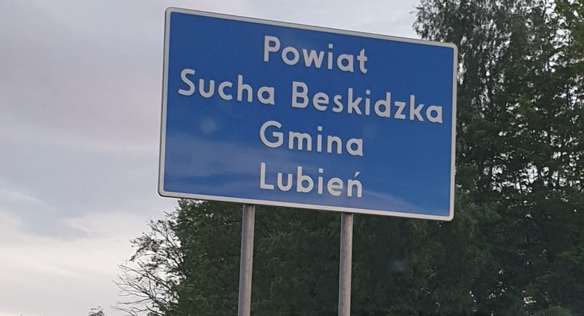 Drogowcy robią kierowców w trąbę 