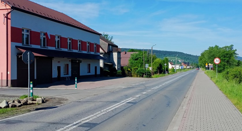 Budzów: Oświetlone przejście powstało w centrum, teraz pora na kolejne… 