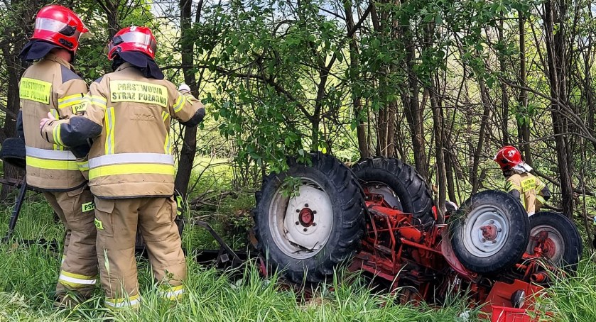 Tragedia w Grzechyni. Ciągnik przygniótł 72-latka