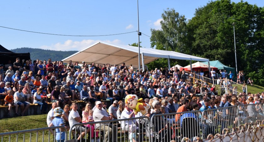 Tłumy na 25. Święcie Zabawki Ludowej 