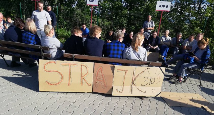 Porozumienie w Hutchinsonie. Załoga wróciła do pracy 