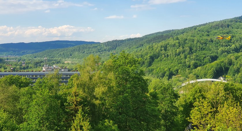 Babia Góra: Turystka zabrana przez helikopter 
