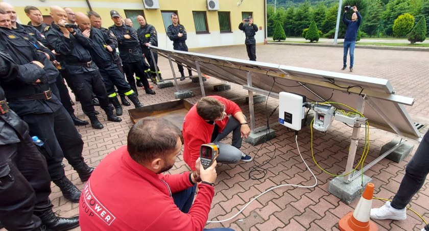 Uczyli się jak gasić instalacje fotowoltaiczne 