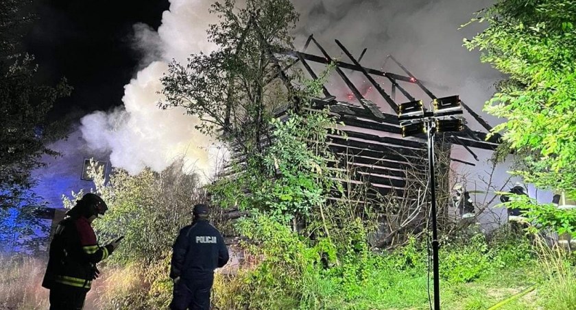 Budzów: Pożar stodoły. Mieszkańcy już snują domysły 