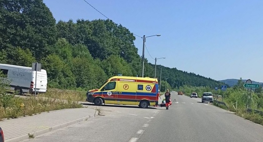 Zembrzyce: Poważny wypadek na drodze powiatowej 