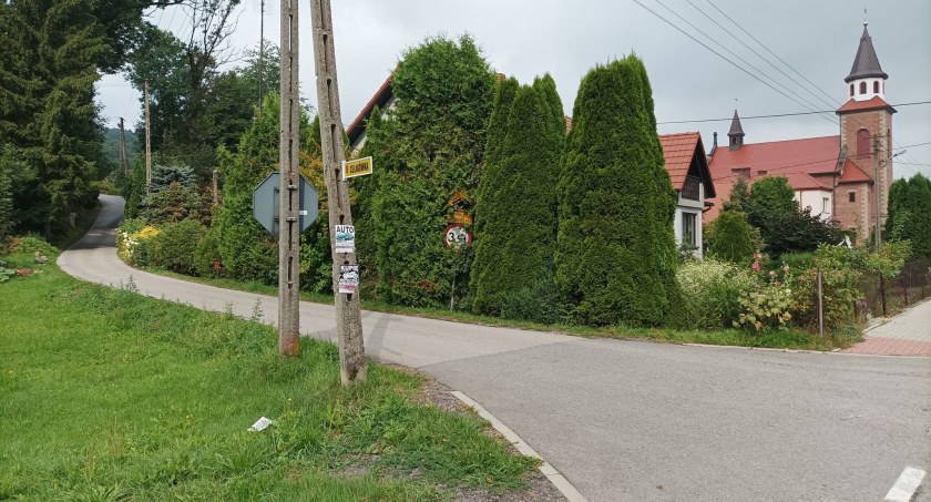 UWAGA KIEROWCY! Droga z Jachówki na Makowską Górę będzie zamknięta! 