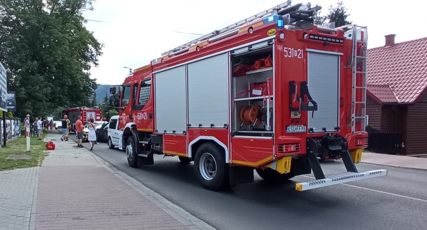 Maków: Jedna kolizja i aż… pięć samochodów rozbitych! 