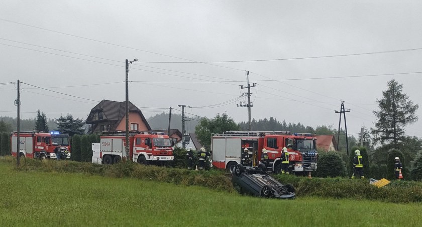 Prawo serii? Po wypadkach w Makowie Podhalańskim i Budzowie dachowanie w Łętowni 