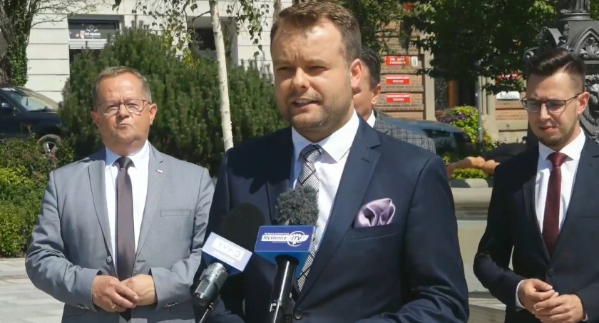Wakacje kredytowe uratują budżety domowe tysiący rodzin 