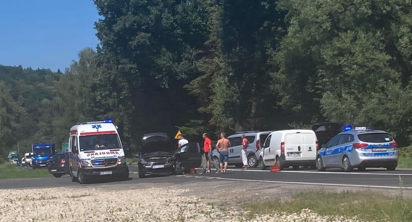 Zembrzyce: Poważne zdarzenie na drodze krajowej
