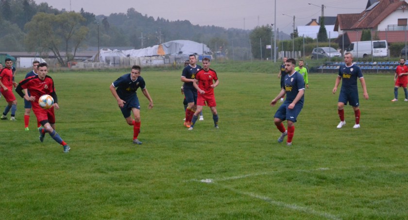 PODHALAŃSKA A-KLASA: Waleczny jak Unia Naprawa, no ale...