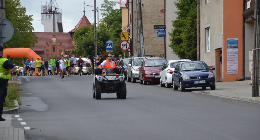 (Foto, wyniki) Biegali i maszerowali po Jordanowie i jego okolicach