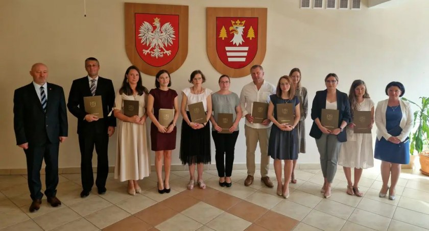 Nauczyciele z awansem zawodowym
