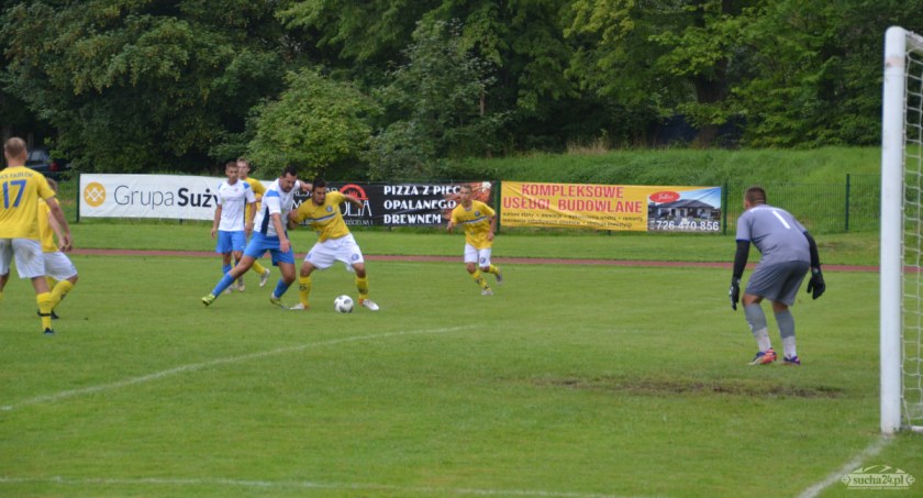 Piłkarski weekend: Jakie Tempo w Białce? Okręgówka w delegacji. A-klasa derby oznacza, najciekawsze w Krzeszowie
