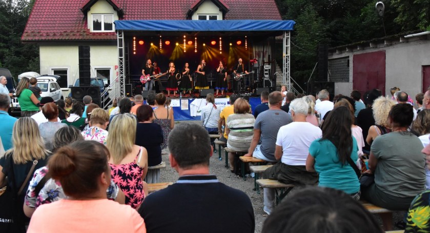 Poznajemy nasze kultury