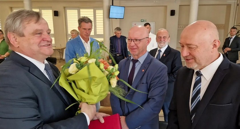 Podziękowano dyrektorowi Kołatowi 