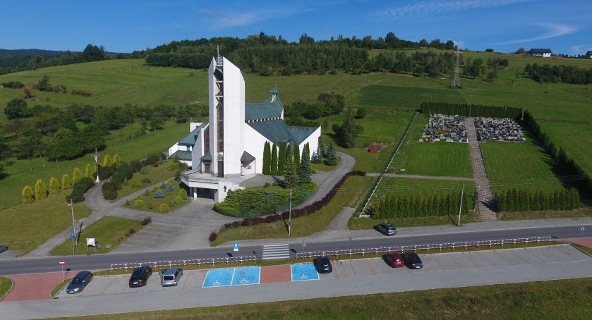 Kościół w Śleszowicach