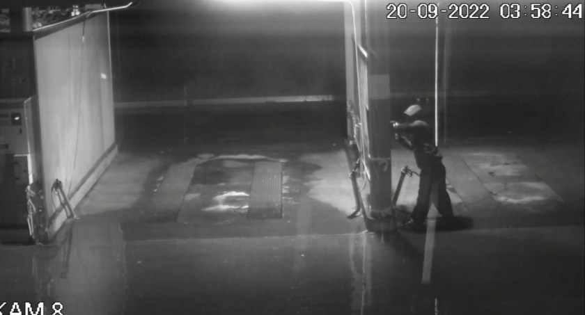 Sucha Beskidzka: Kto okradł myjnię samoobsługową? (video)
