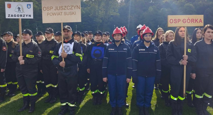 Strażacy z Bystrej Podhalańskiej i druhny z Juszczyna rywalizowały w zawodach wojewódzkich. Jak im poszło?
