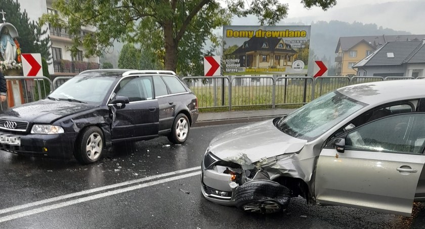 Maków Podhalański: Solidna kraksa na krajowej 28 