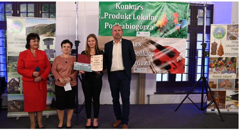 Rozdano nagrody w konkursach „Produkt Lokalny Podbabiogórza” oraz „Kultura i Folklor Podbabiogórza