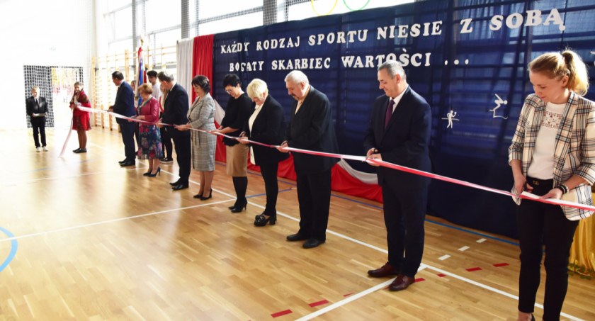 Szkoła w Zachełmnej doczekała się sali gimnastycznej z prawdziwego zdarzenia