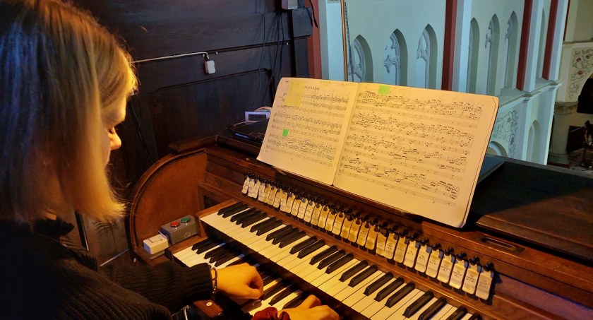 Uczta dla duszy, czyli Koncert Organowy w Sanktuarium Matki Bożej Trudnego Zawierzenia w Jordanowie 