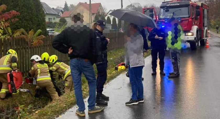 Krzeszów: Stracił panowanie nad motorowerem 
