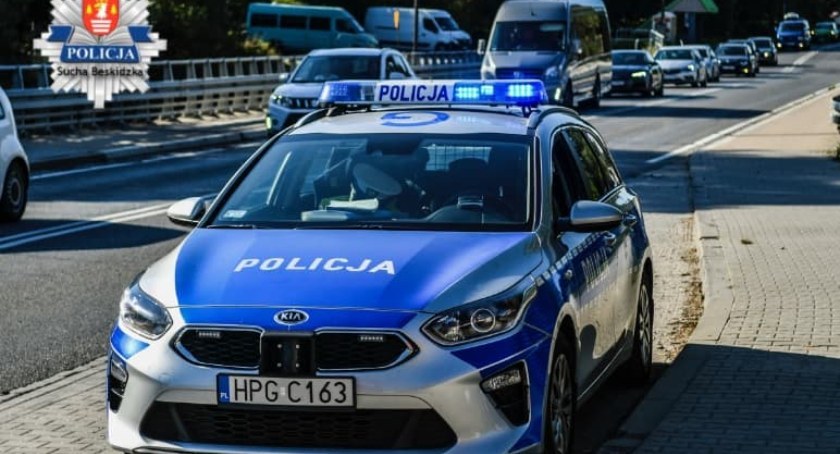 Policjanci podsumowali długi weekend na drogach powiatu suskiego 