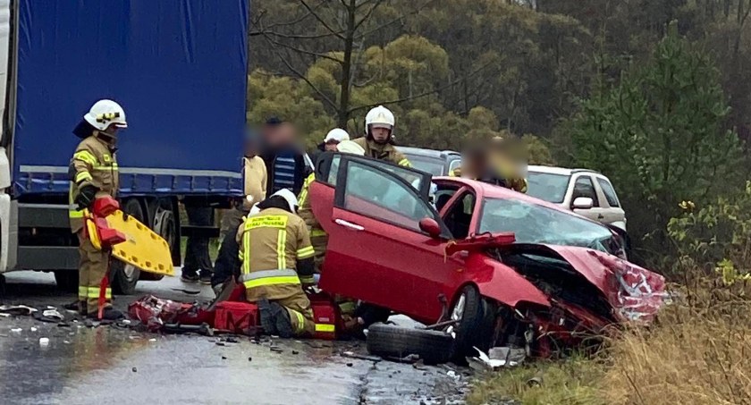 Toporzysko: Cztery osoby poszkodowane w wypadku drogowym. Wśród nich są dzieci  (Aktualizacja)