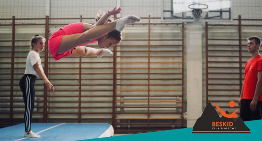 Ogólnopolskie zawody sportowe Młode Talenty w Makowie Podhalańskim