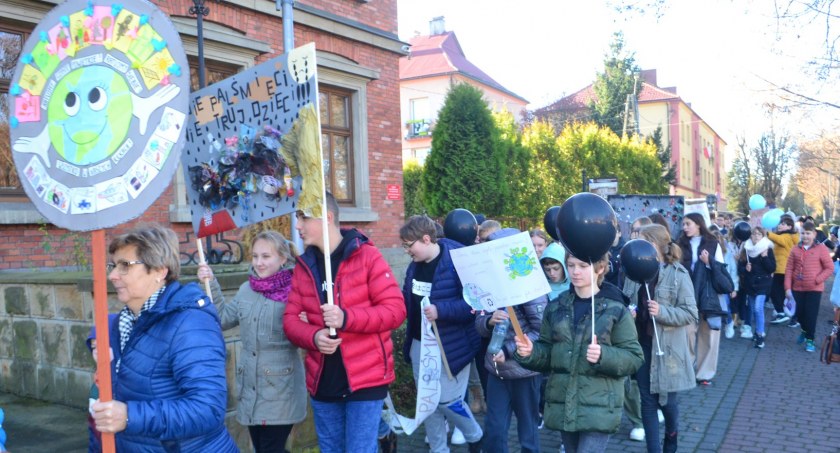 Nie truj dzieci - nie pal śmieci! 