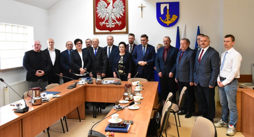 Gmina Jordanów: Wojewoda odwiedził gminę i co chwilę dziękował 