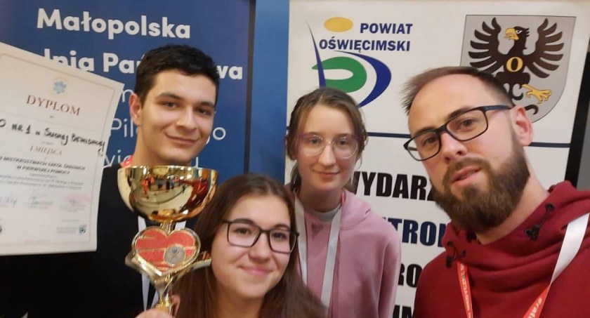 Drużyna z suskiego LO najlepsza w Małopolsce z zakresu udzielania pierwszej pomocy