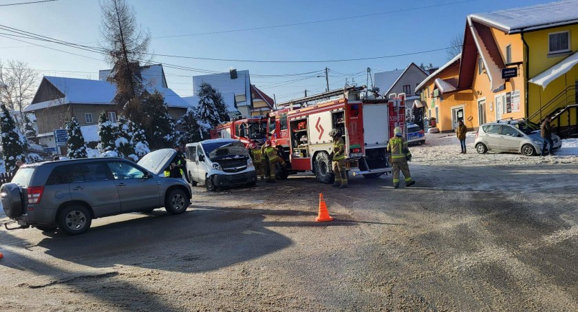 Sidzina: Jedna osoba poszkodowana w wypadku drogowym