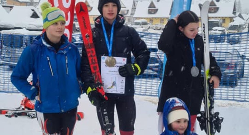 Narciarze Babiej Góry zaczęli sezon od podwójnego miejsca na podium