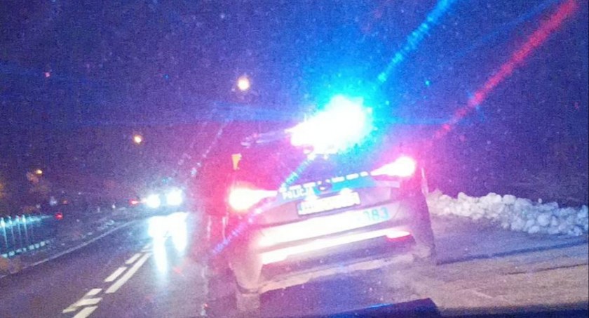 Budzów: W stanie upojenia alkoholowego wiózł dziecko! 