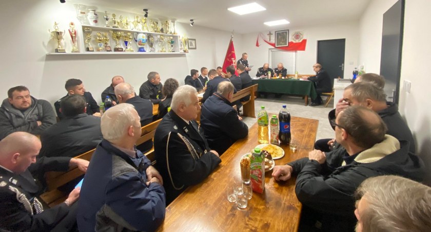Druhowie z OSP Grzechynia podsumowali 2022 rok i otworzyli salę!