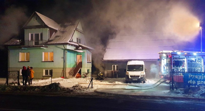 Skawica: Wieczorny pożar suteryny 