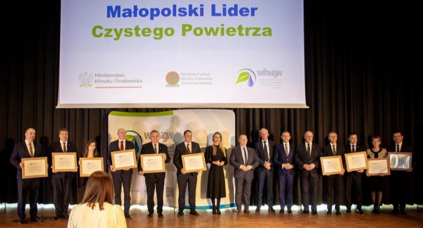 Wyróżnienia dla Małopolskich Liderów Czystego Powietrza