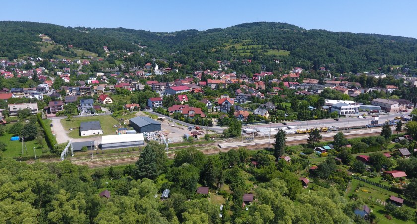 APEL – o niezaśmiecanie pięknej Makowskiej Ziemi i wszystkich innych miejsc Polski