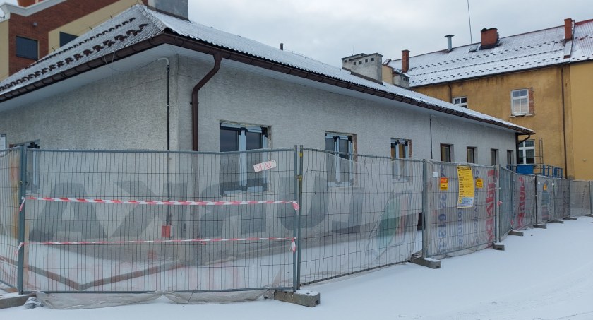 Rozpoczęła się termomodernizacja Ośrodka Zdrowia w Jordanowie 