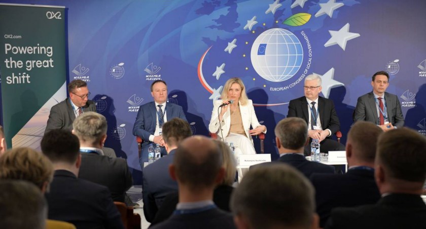 Będzie 3,5 mld złotych dla małych gmin. Potrzebna jednak specustawa