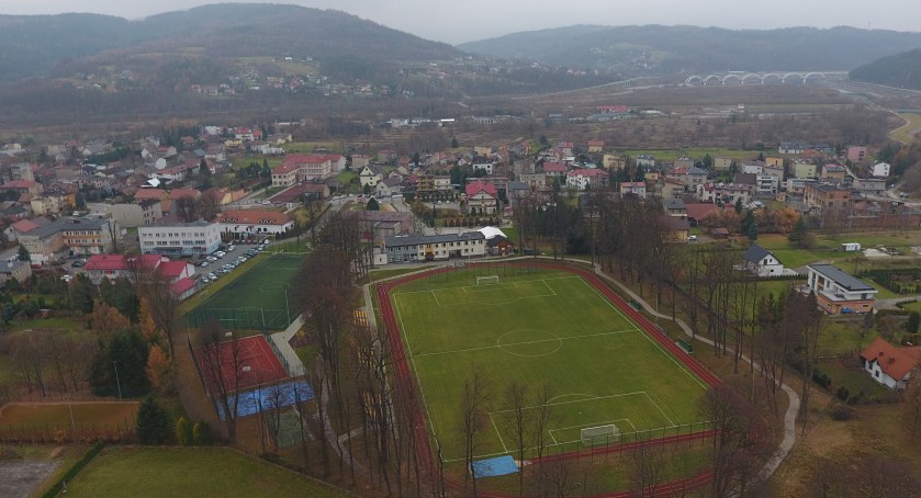 Gmina Zembrzyce: Dotacje dla klubów sportowych i stowarzyszeń przyznane