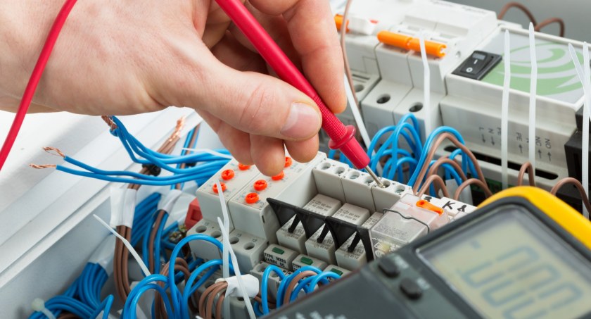 Metrel czy Sonel - jakie firmy miernik elektryczny wybrać?