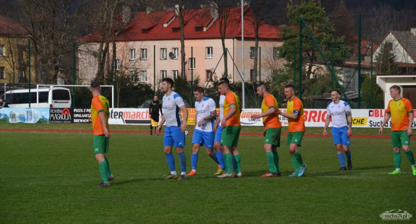 V-LIGA OŚWIĘCIMSKA: Ciężary Babiej Góry, nieprawdopodobna nieskuteczność i samobój Naroża