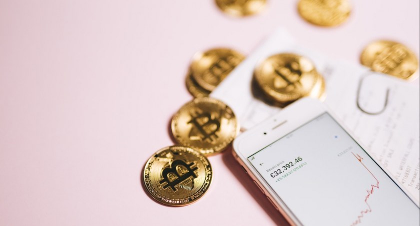 Bitcoin - Inwestycja przyszłości czy spekulacyjna bańka?