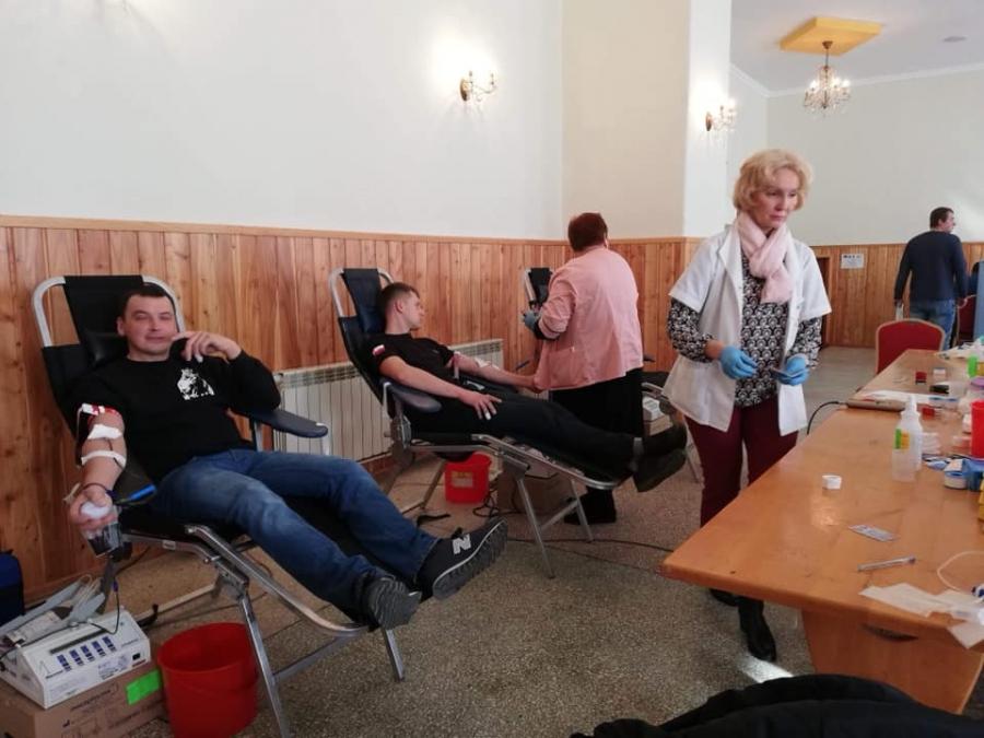 100 litrów na 100-lecie. Akcja w Sidzinie
